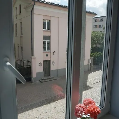 Apartment Bluebird